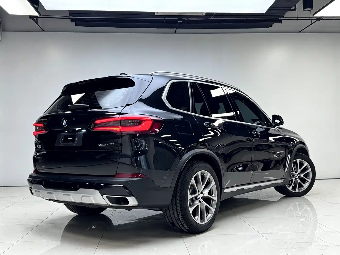 BMW X5 (Import) 2021 xDrive30i X Design Package фото 5