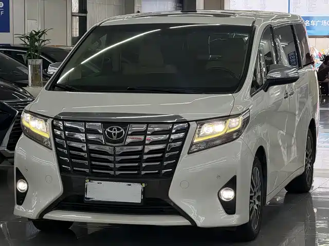 TOYOTA ELFA