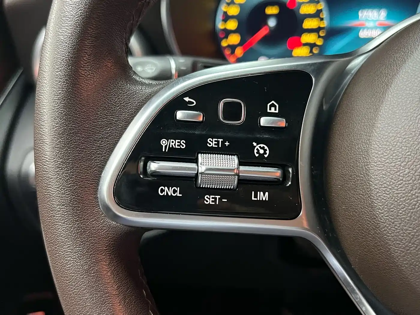 Mercedes-Benz GLC 2021 GLC 300 L 4MATIC Luxury фото 22