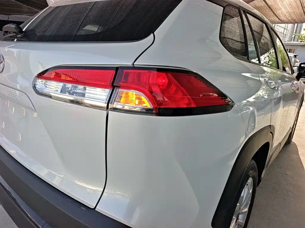 TOYOTA FENGLANDA