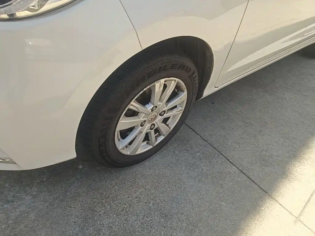 Baojun 360 2019 2018 1.5L Manual Elite (China V)