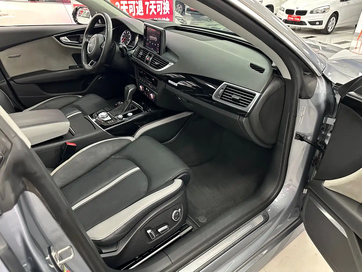 Audi A7 2018 50 TFSI quattro Dynamic фото 14