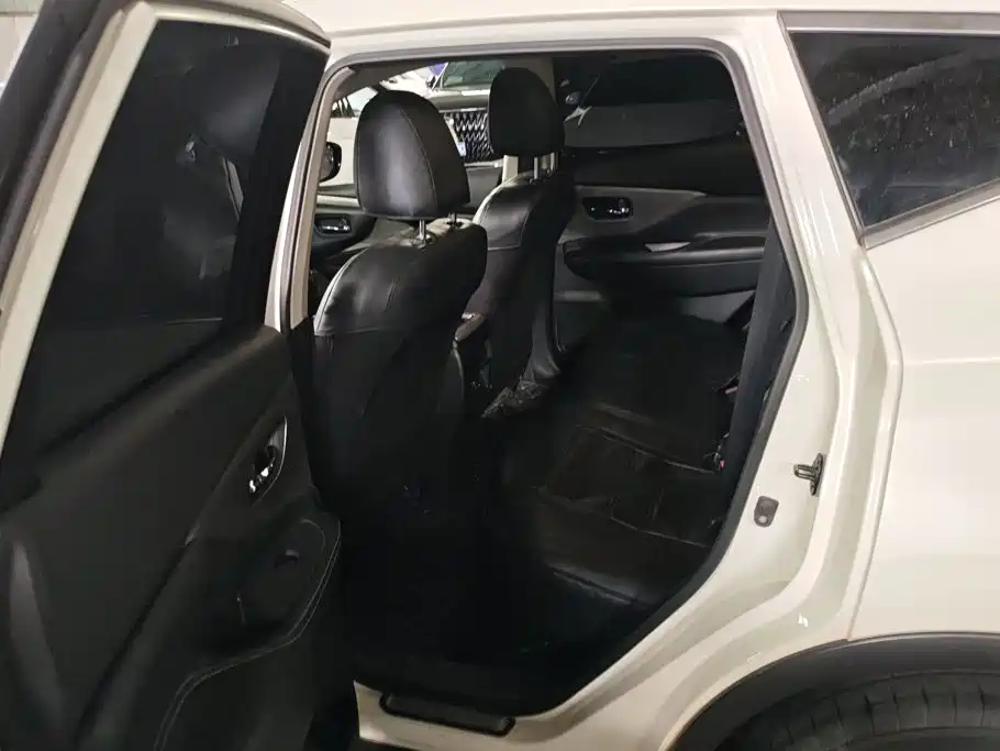 Nissan Murano 2023 2021 2.5L XE 2WD Elite Edition