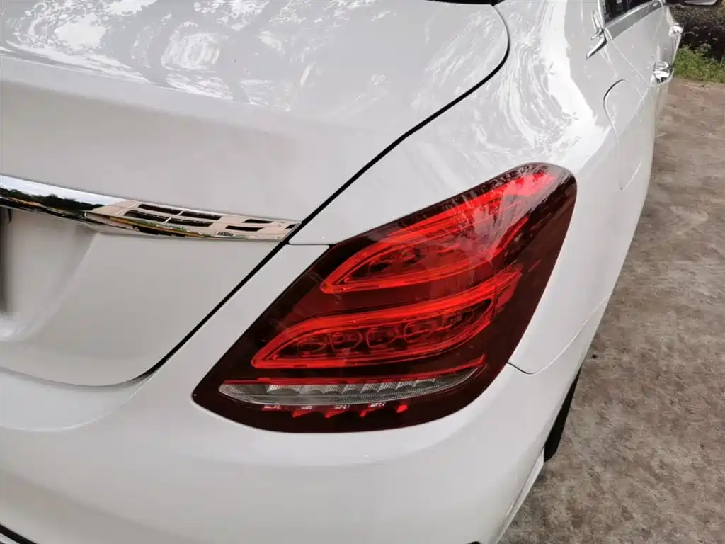 Mercedes-Benz C-Class 2017 C 200 L Sport фото 8
