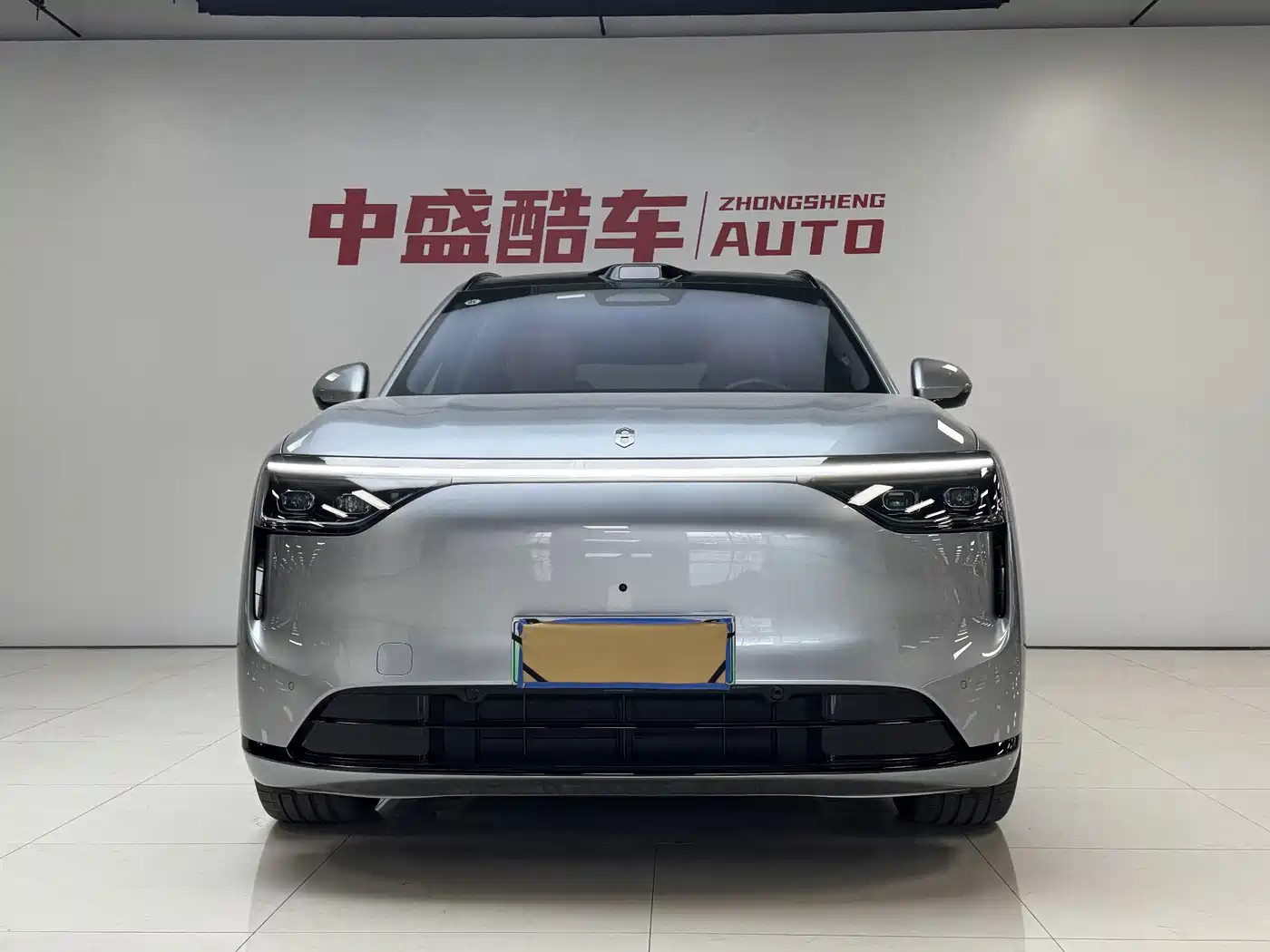 AITO Wenjie AITO M8 2025 Model Extended Range Ultra Edition 53.4kWh 5-Seater фото 2