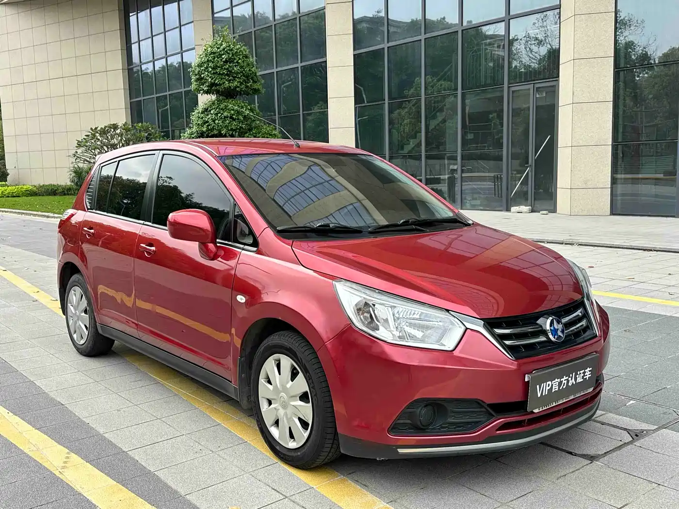 Venucia R50 2017 2016 Model 1.6L Automatic Elite Edition