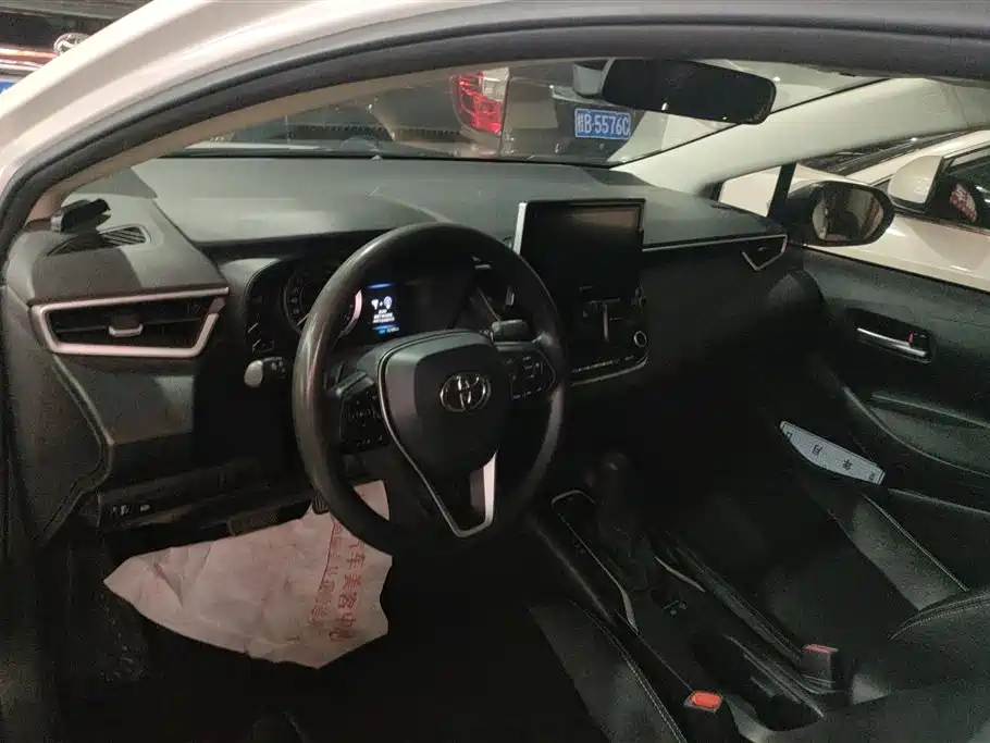 Toyota Corolla 2019 1.2T S-CVT GL-i Elite Edition фото 12