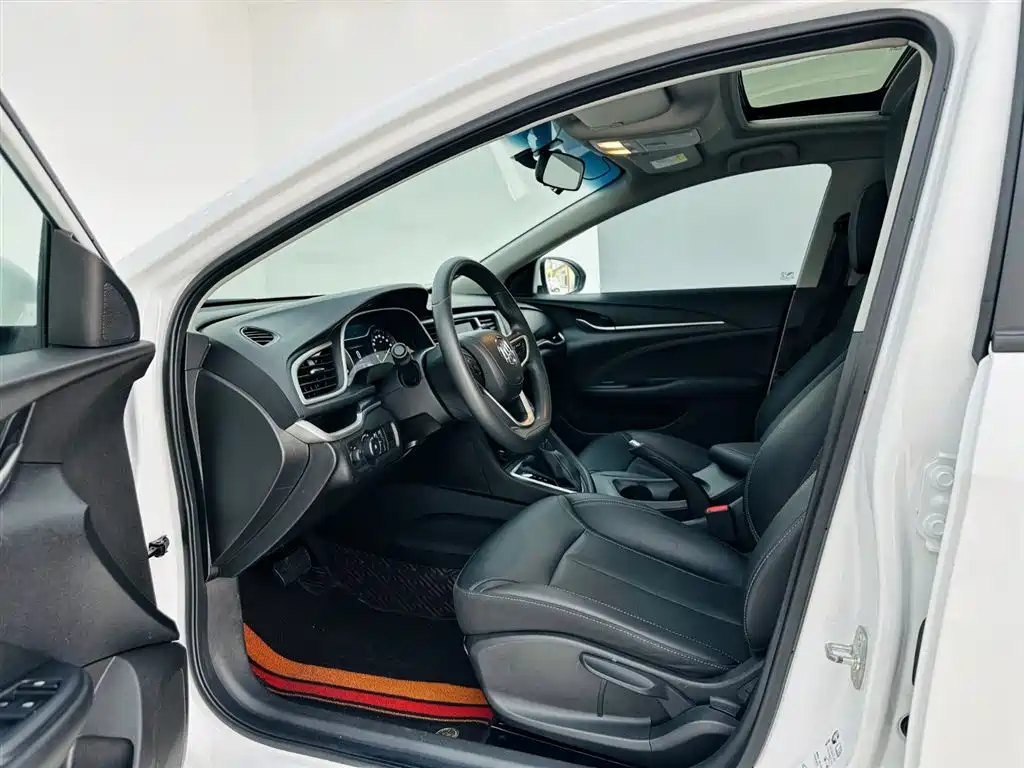 Buick Excelle 2021 Facelift Exemplar 1.5L Auto Elite фото 12