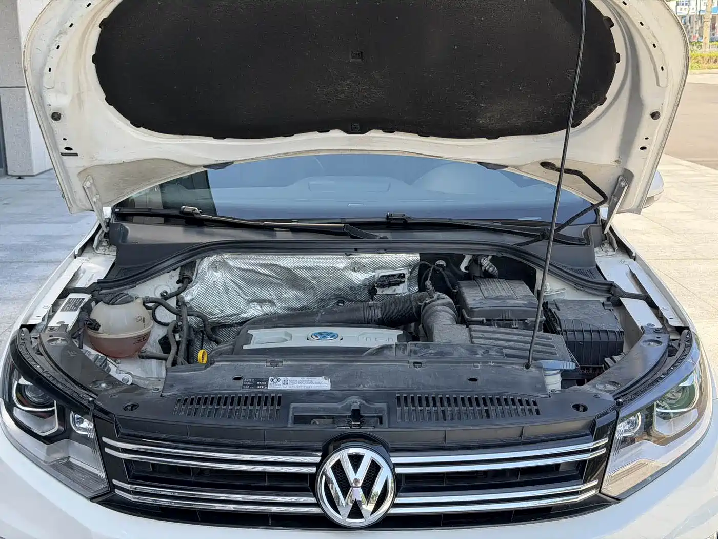 Volkswagen Tiguan 2016 Model 300TSI Automatic 2WD Luxury Edition фото 16