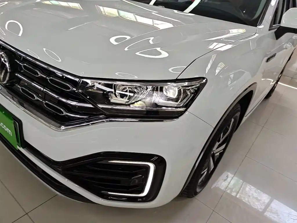 Volkswagen Tayron GTE Plug-in Hybrid 2022 1.4T Luxury фото 24