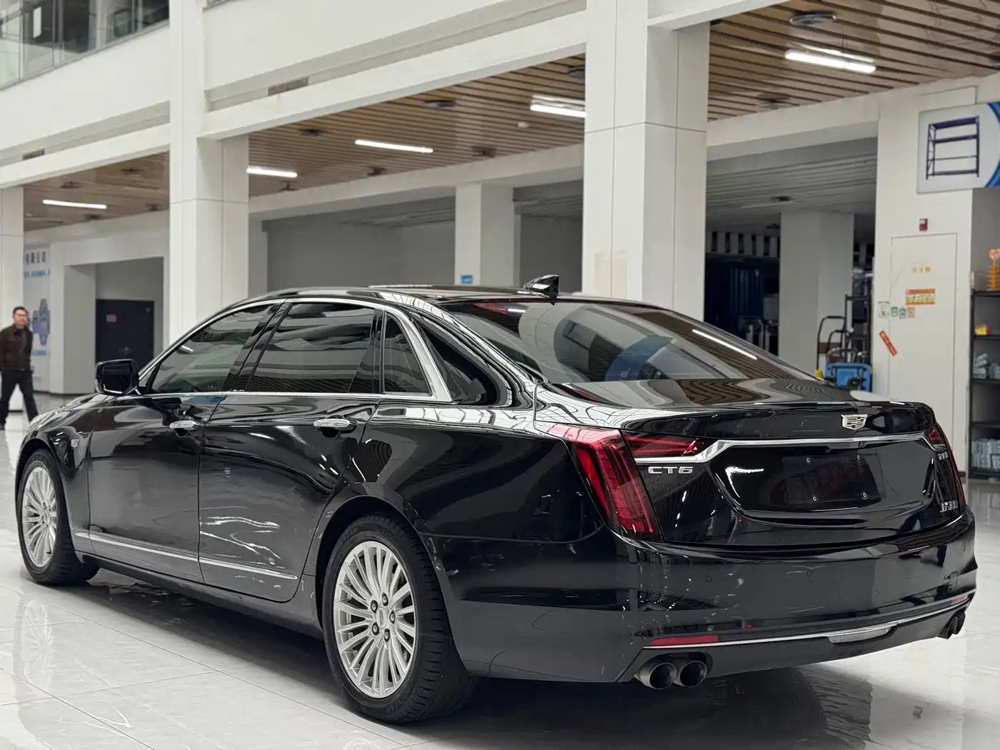 Cadillac CT6 2019 28T Elite Model фото 6
