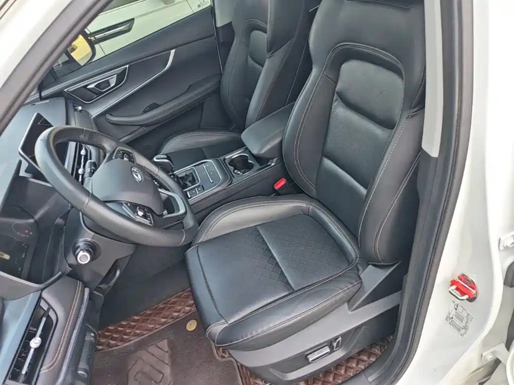 Фото 15 - Chery Tiggo 8