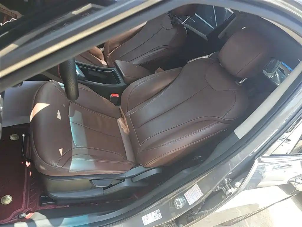 Buick GL6 2018 18T 6-Seater Premium фото 15