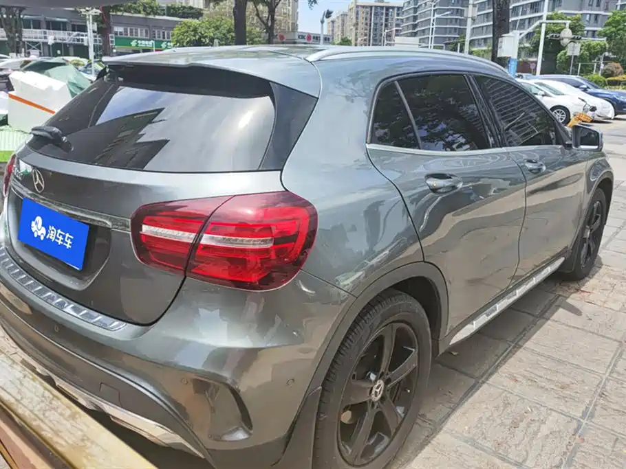 Mercedes-Benz GLA 2019 GLA 200 Fashion фото 3
