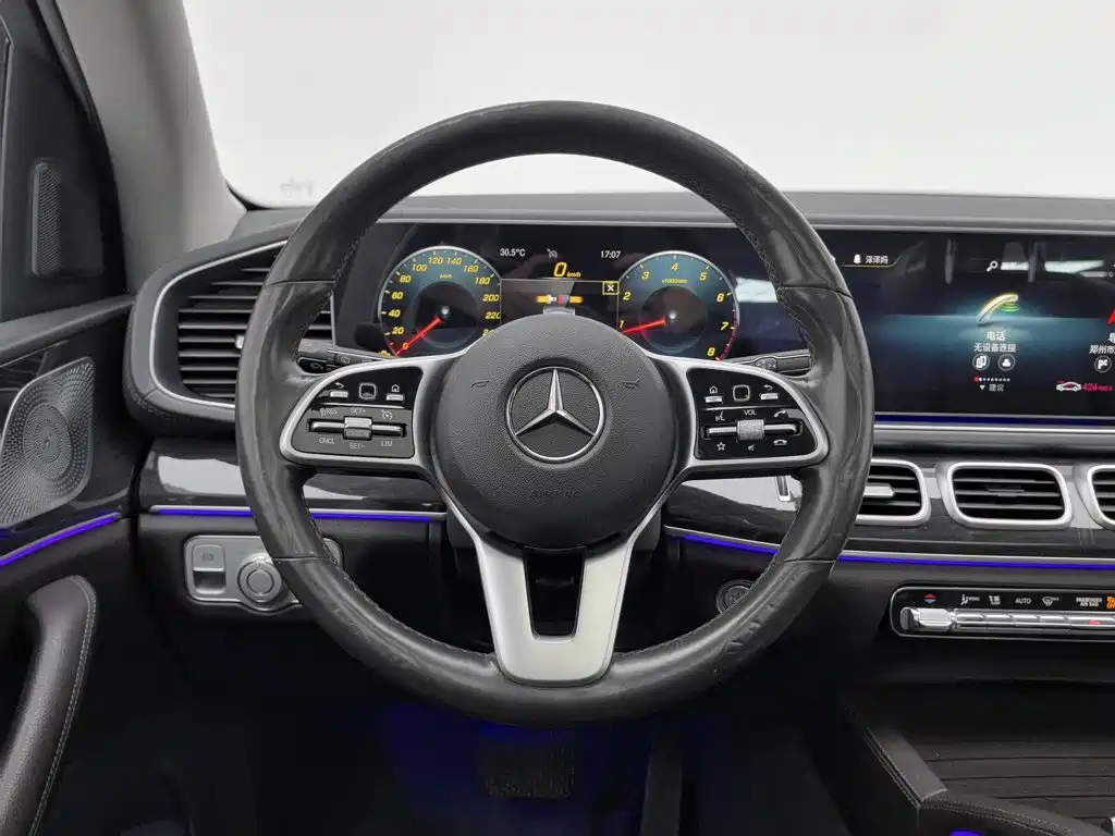 Фото 11 - Mercedes-Benz GLE
