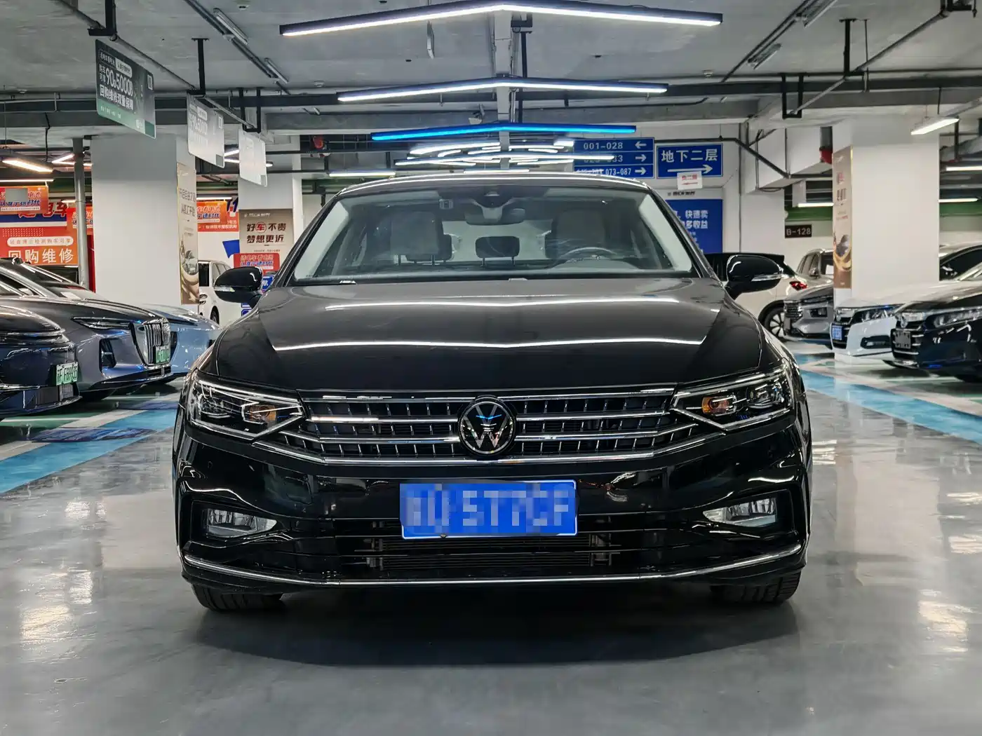 Volkswagen Magotan 2025 Popular Edition 330TSI DSG Luxury фото 2