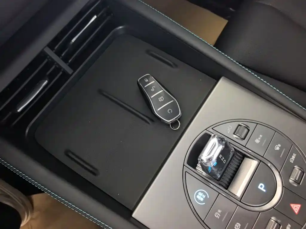 BYD Seal 06 New Energy 2024 DM-i 80KM Prestige фото 9