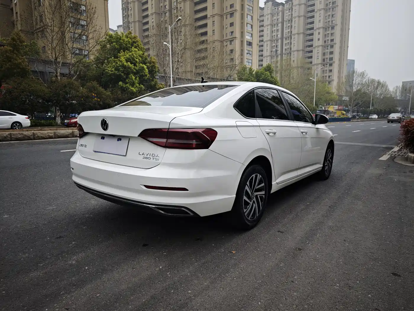 Volkswagen Lavida 2022 280TSI DSG Comfort Edition фото 6