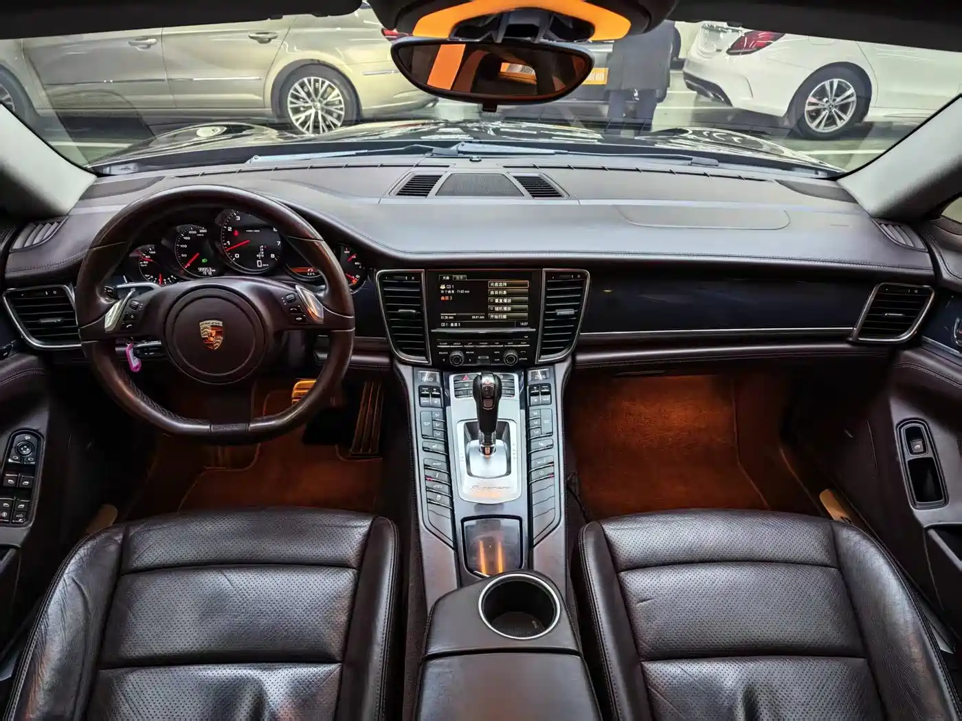 Porsche Panamera 2010 Panamera 4 3.6L фото 15