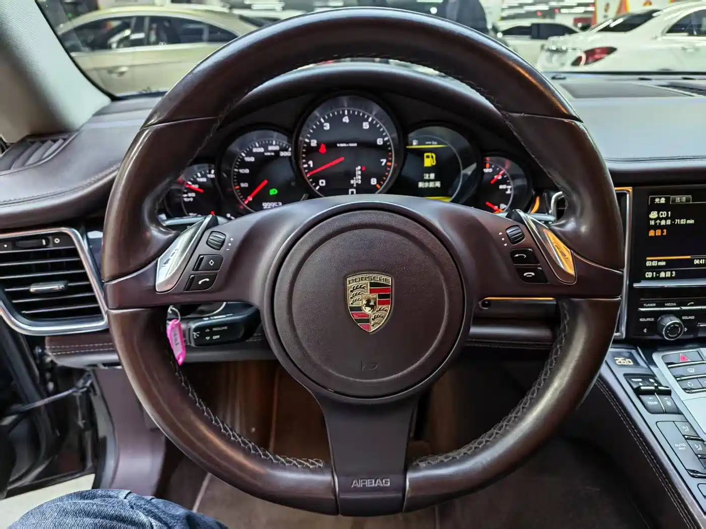 Porsche Panamera 2010 Panamera 4 3.6L фото 27