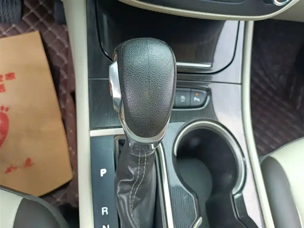 Buick Verano 2015 Sedan 15S Automatic Leading фото 14