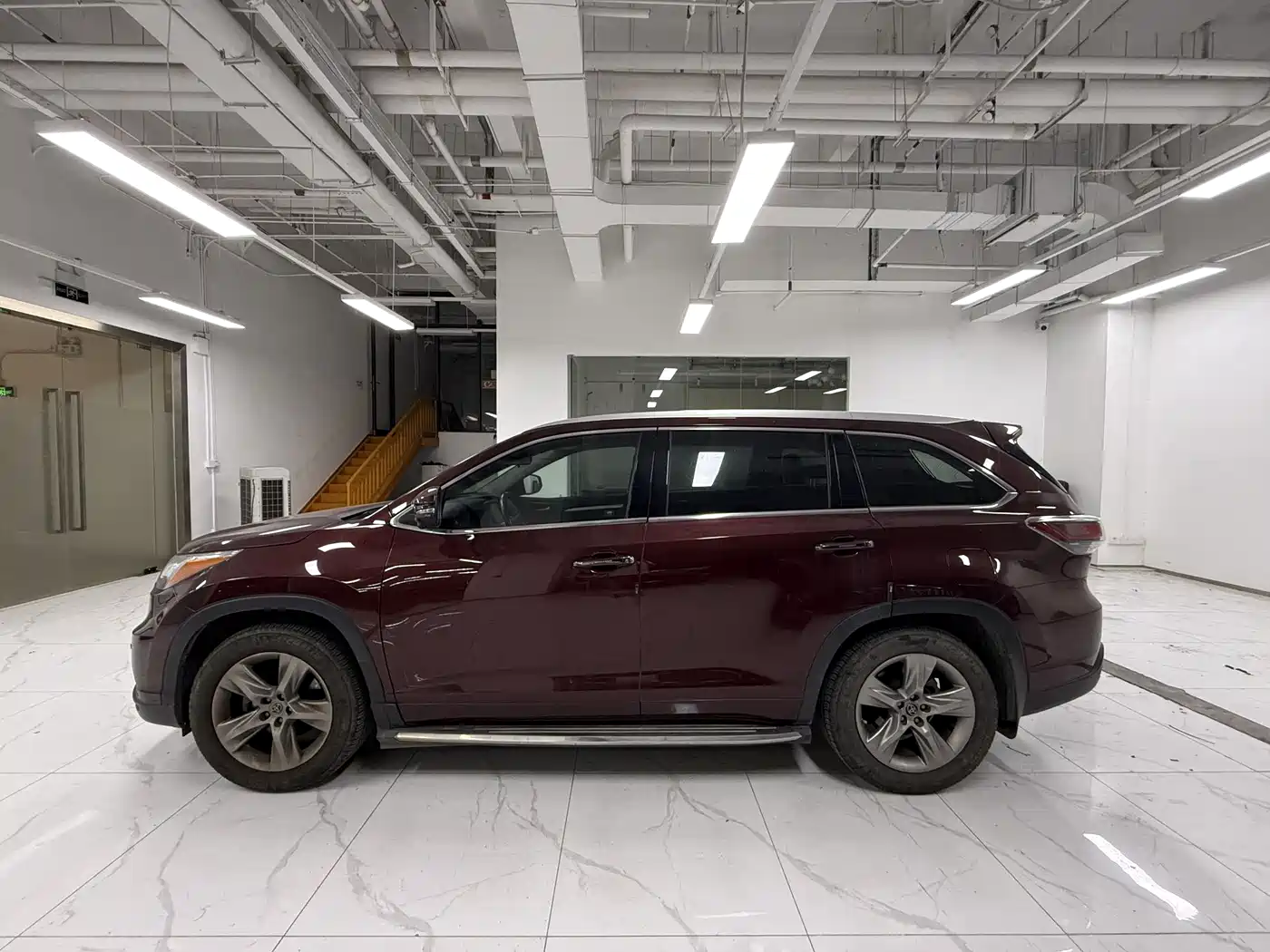 Toyota Highlander 2015 2.0T AWD Luxury Edition 7-seater фото 3