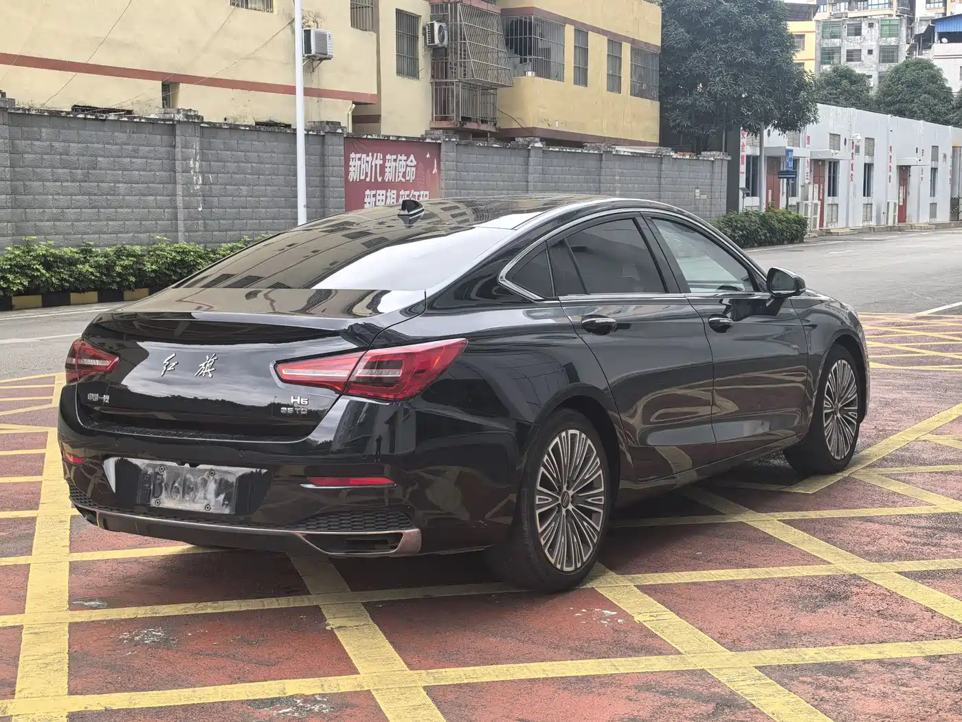 Hongqi H5 2022 Classic 1.8T Auto Smart Connect Flagship фото 23