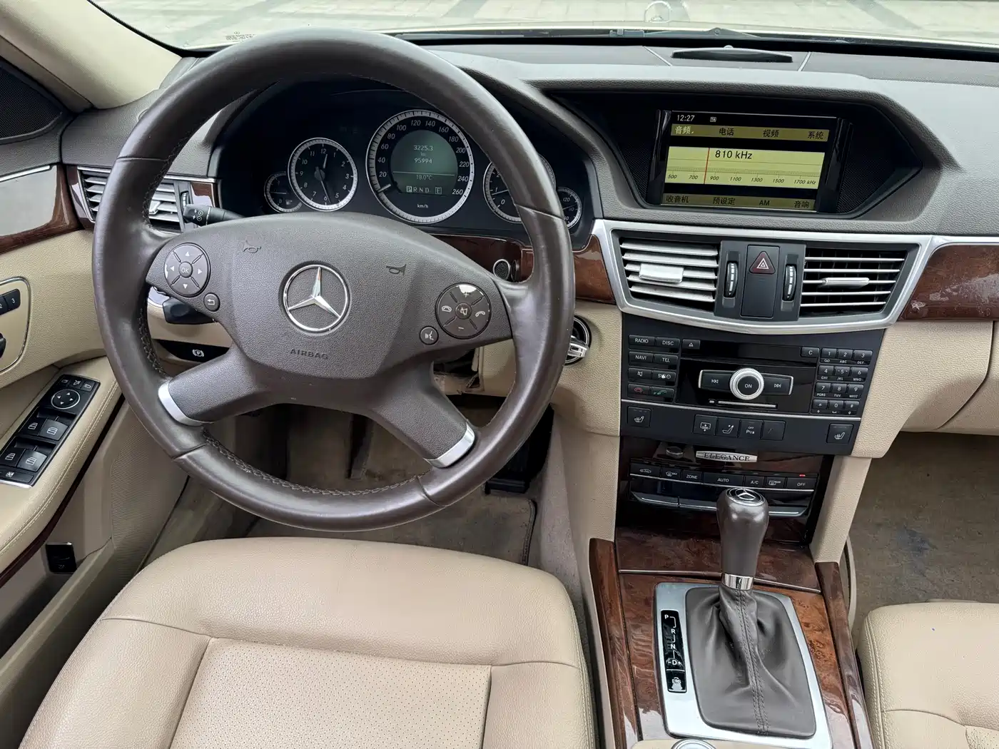Mercedes-Benz E-Class 2011 E 200 L CGI Elegance фото 10