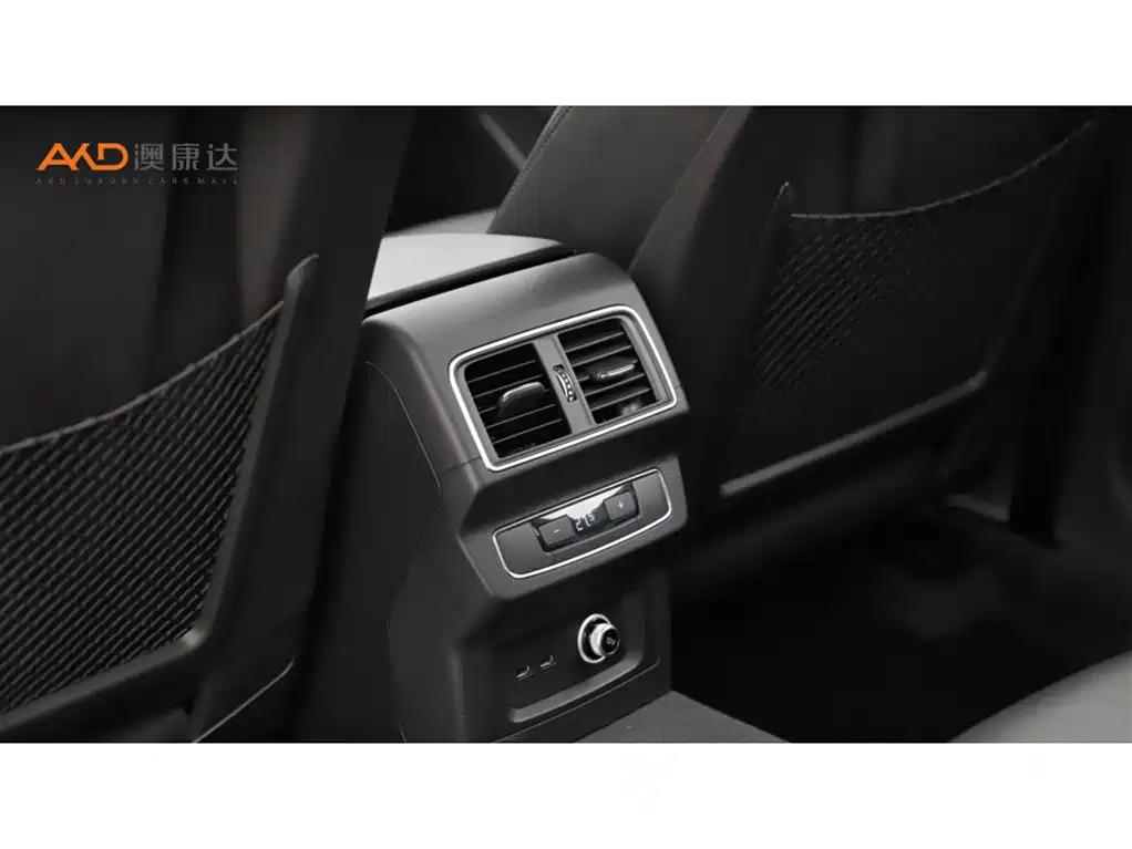 Audi Q5L 2020 Facelift 40 TFSI Honor Fashion фото 9