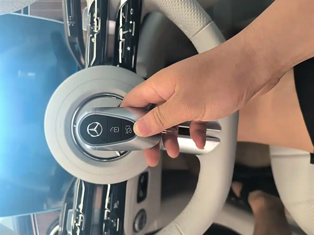 Mercedes-Benz EQE 2025 500 4MATIC Pioneer фото 9