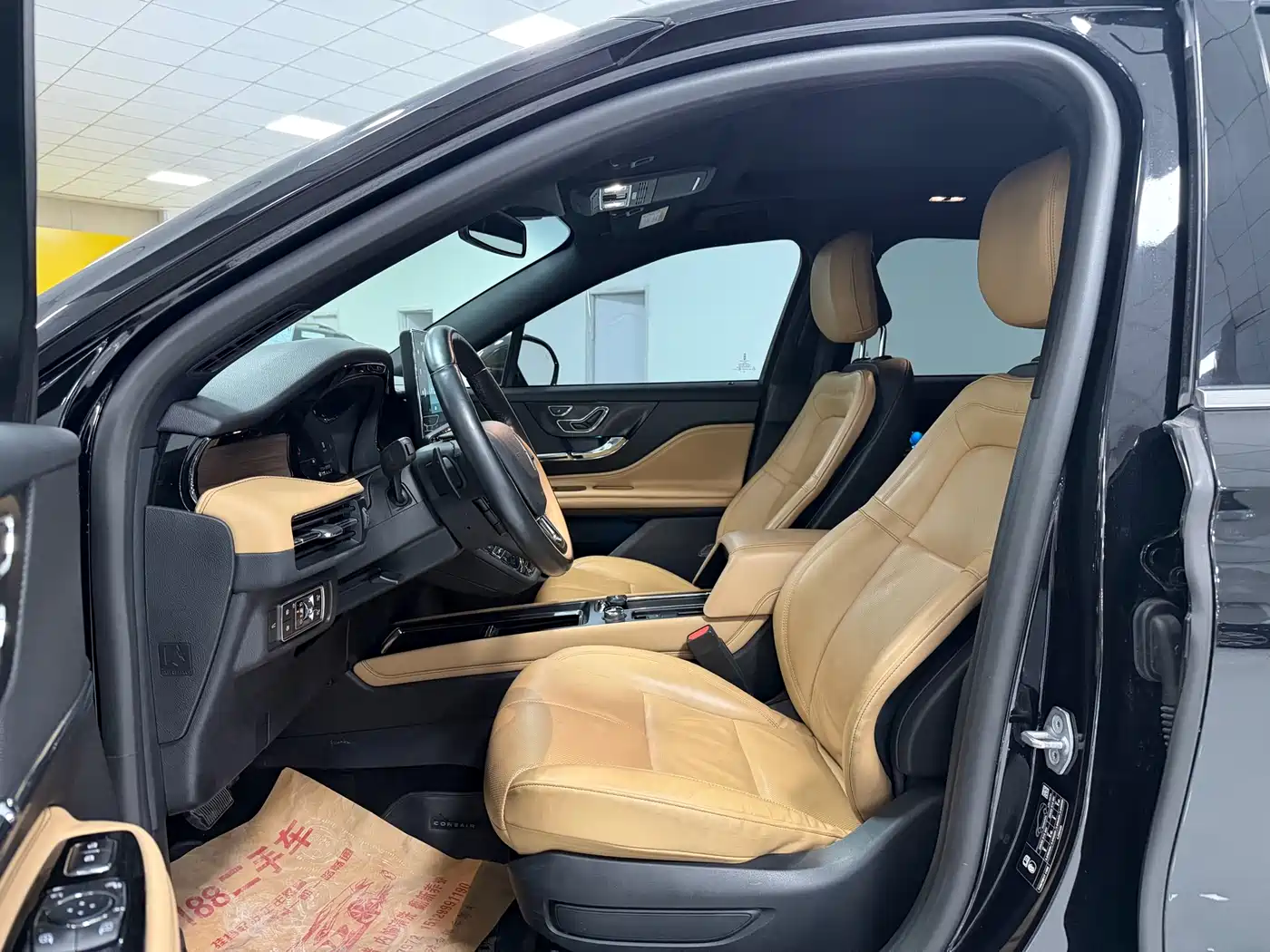 LINCOLN ADVENTURER