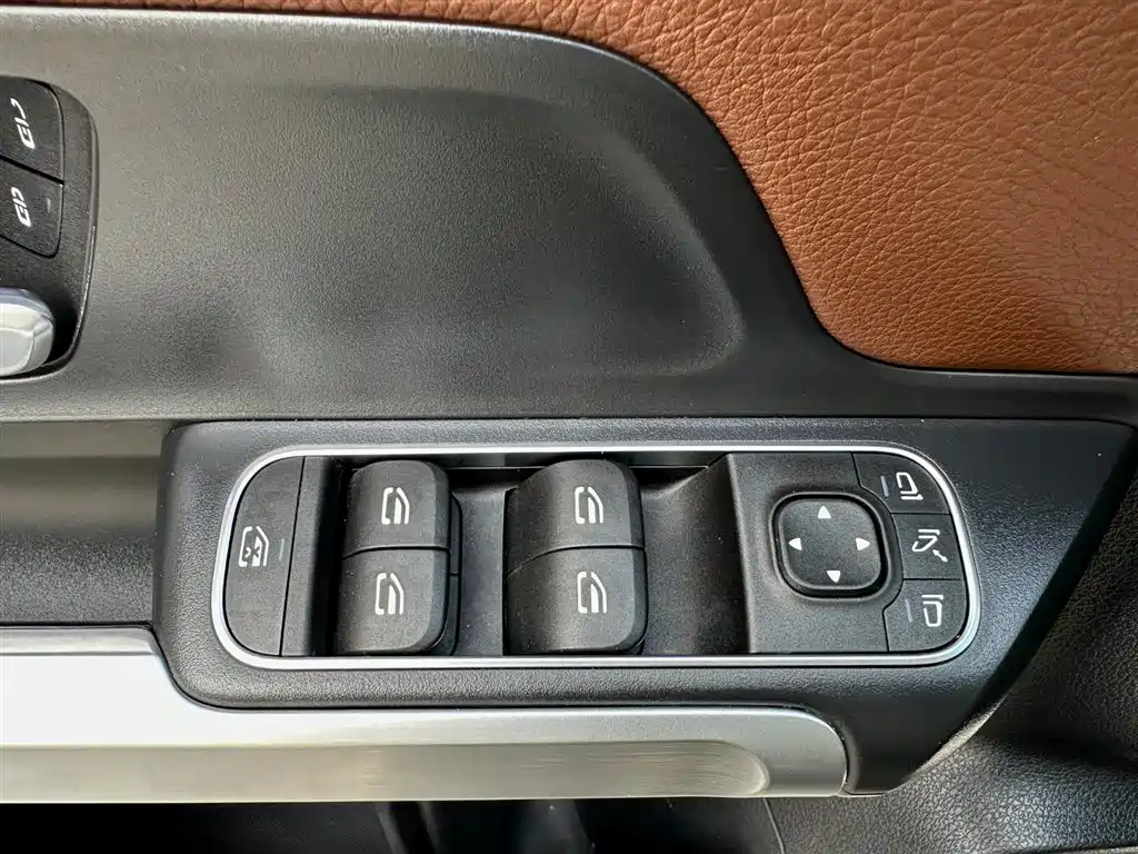 Mercedes-Benz GLB 2020 GLB 200 Fashion фото 23