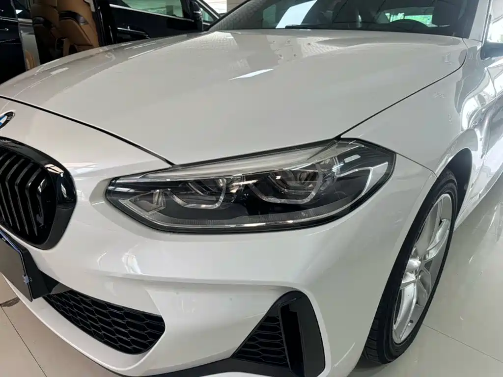 BMW 1 Series 2023 2023 120i M Sport Shadow Edition