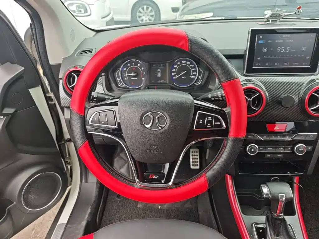 BAIC Senova X25 2016 2015 1.5L Automatic Elite
