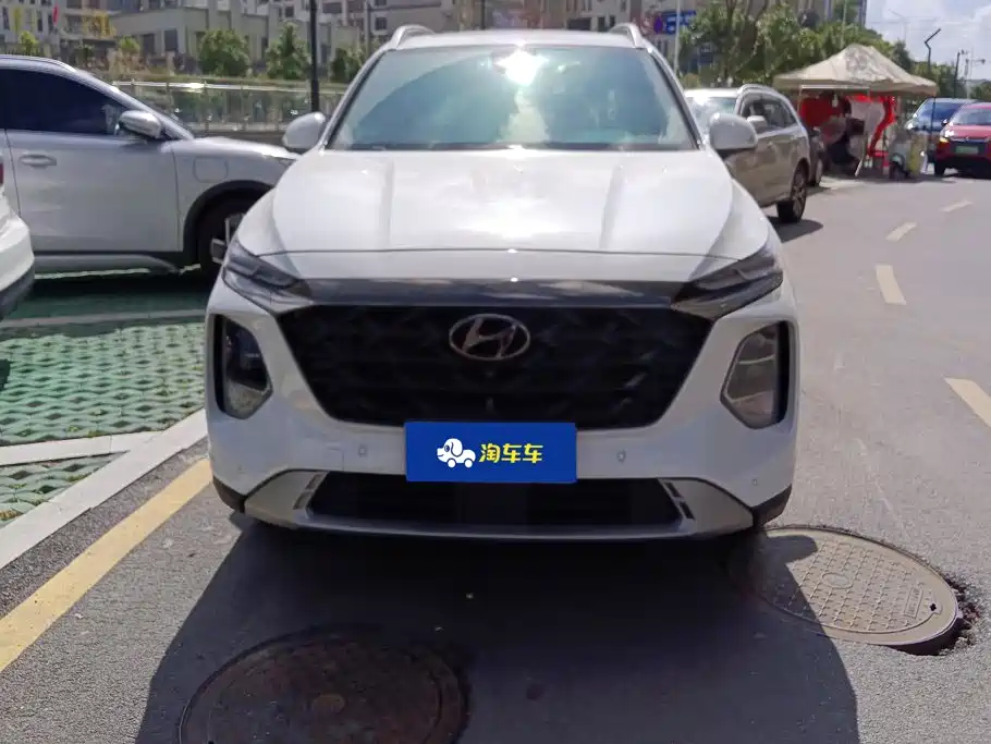 صورة 2 - Hyundai Santa Fe