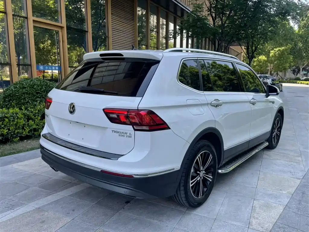 Volkswagen Tiguan L 2019 330TSI Automatic 2WD Panorama Comfort Edition China VI фото 24