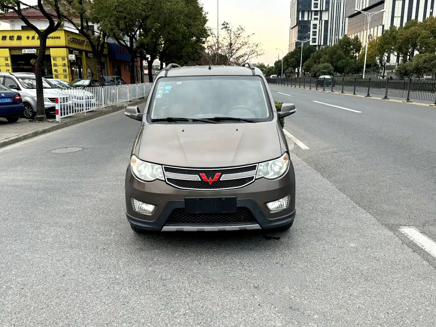 Photo 2 - Wuling Motors Wuling Hongguang