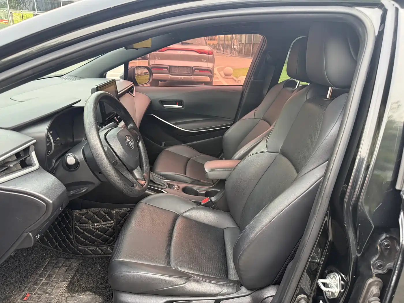 Toyota Levin 2021 185T CVT Progressive Edition фото 5