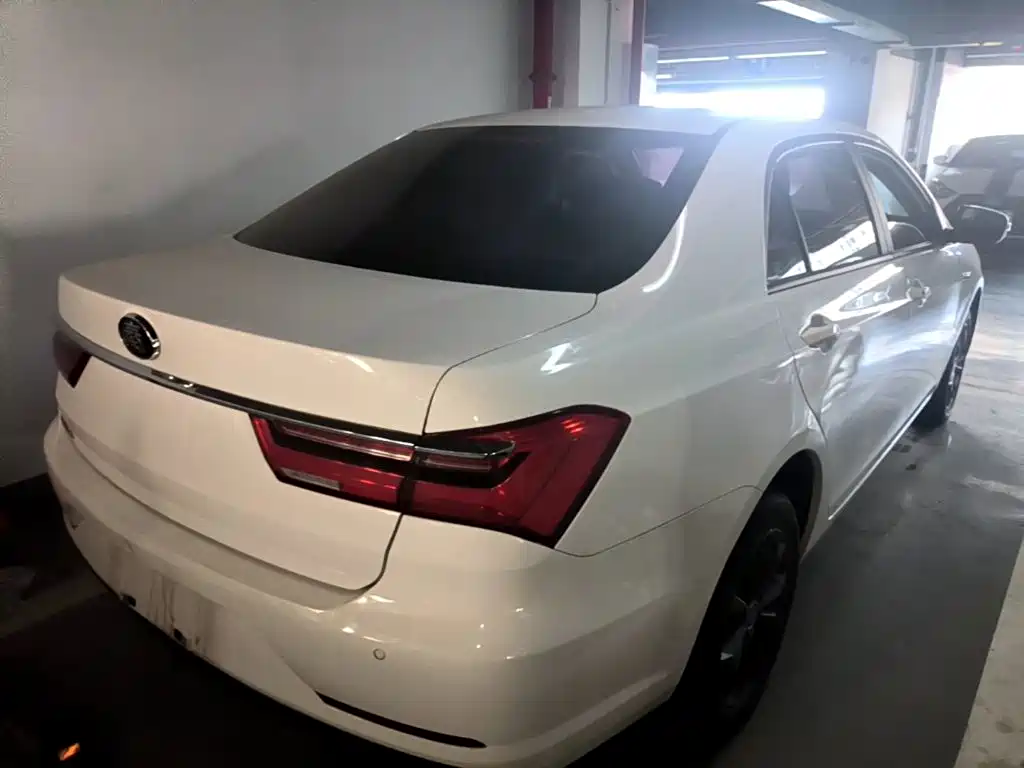 BYD Qin 2020 2019 1.5L Automatic Luxury Edition