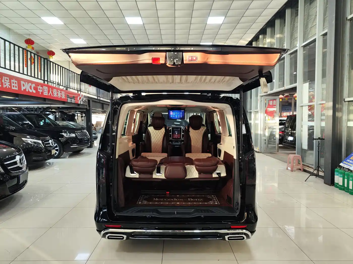 Mercedes-Benz Vito 2021 2.0T Business Edition 7-seater фото 27