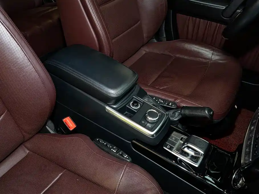 Mercedes-Benz G-Class AMG 2013 AMG G 63 фото 16