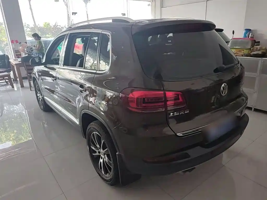 Volkswagen Tiguan 2016 Model 300TSI Automatic 4WD Luxury Edition фото 5