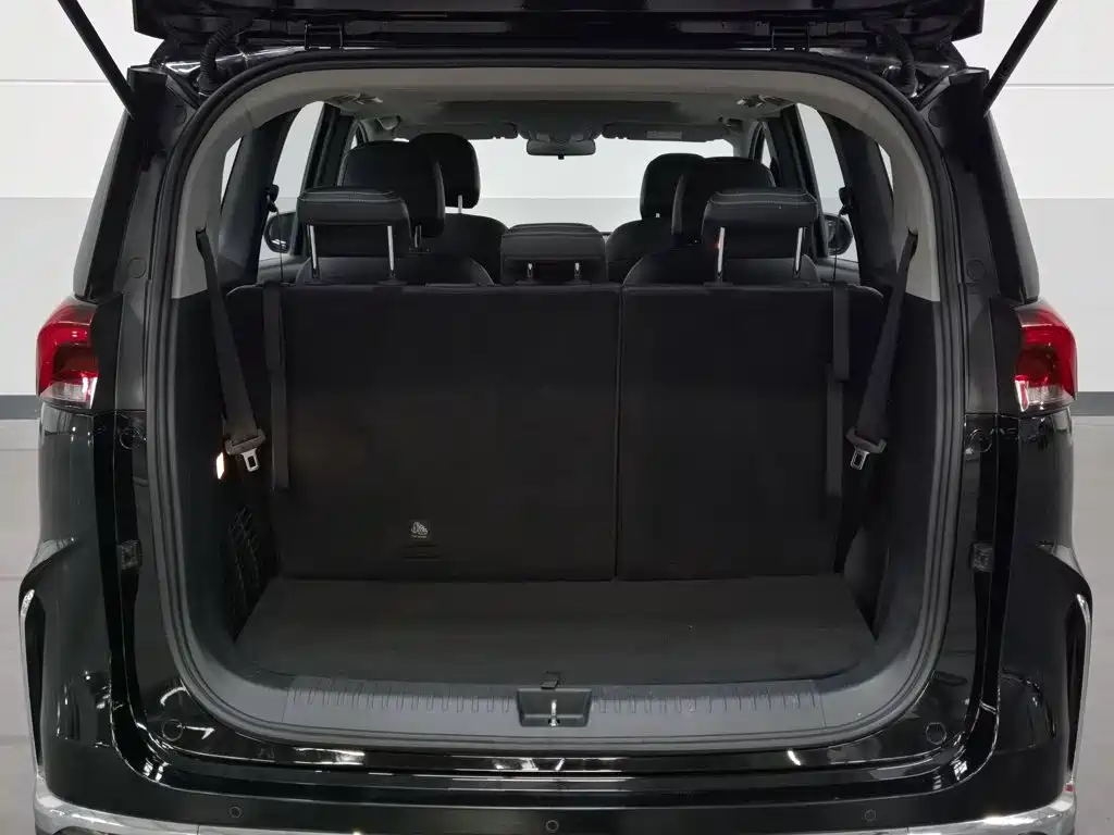 Photo 16 - Maxus Maxus G50