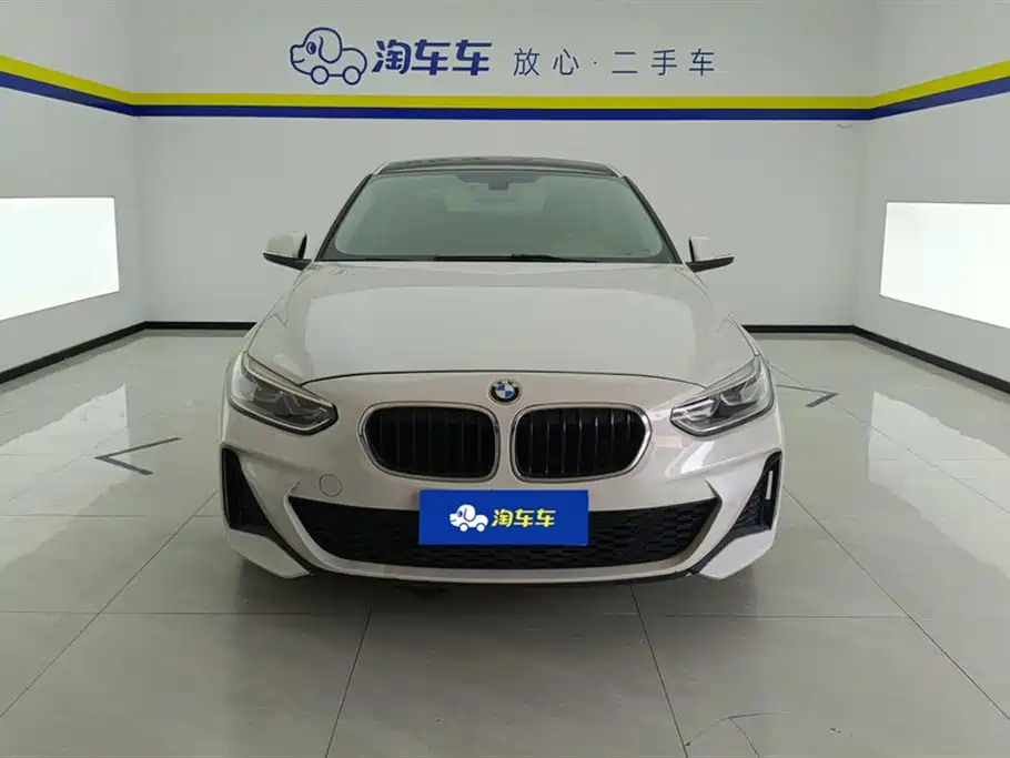 BMW 1 Series 2021 Facelift 120i M Sport фото 2