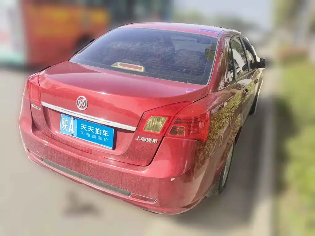 Фото 2 - Buick Excelle