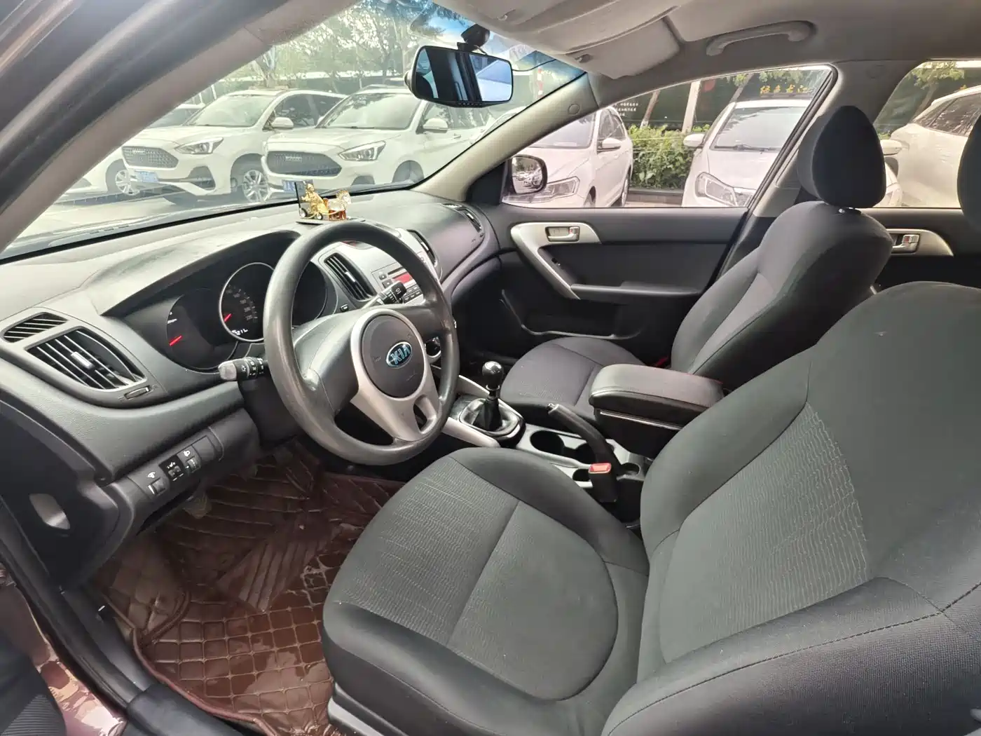 Kia Forte 2014 1.6L MT GL фото 11