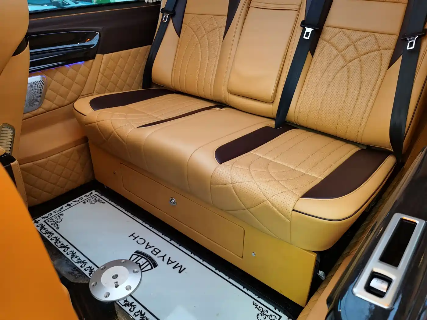 Mercedes-Benz Vito 2020 2.0T Business Edition (7-seater) фото 11