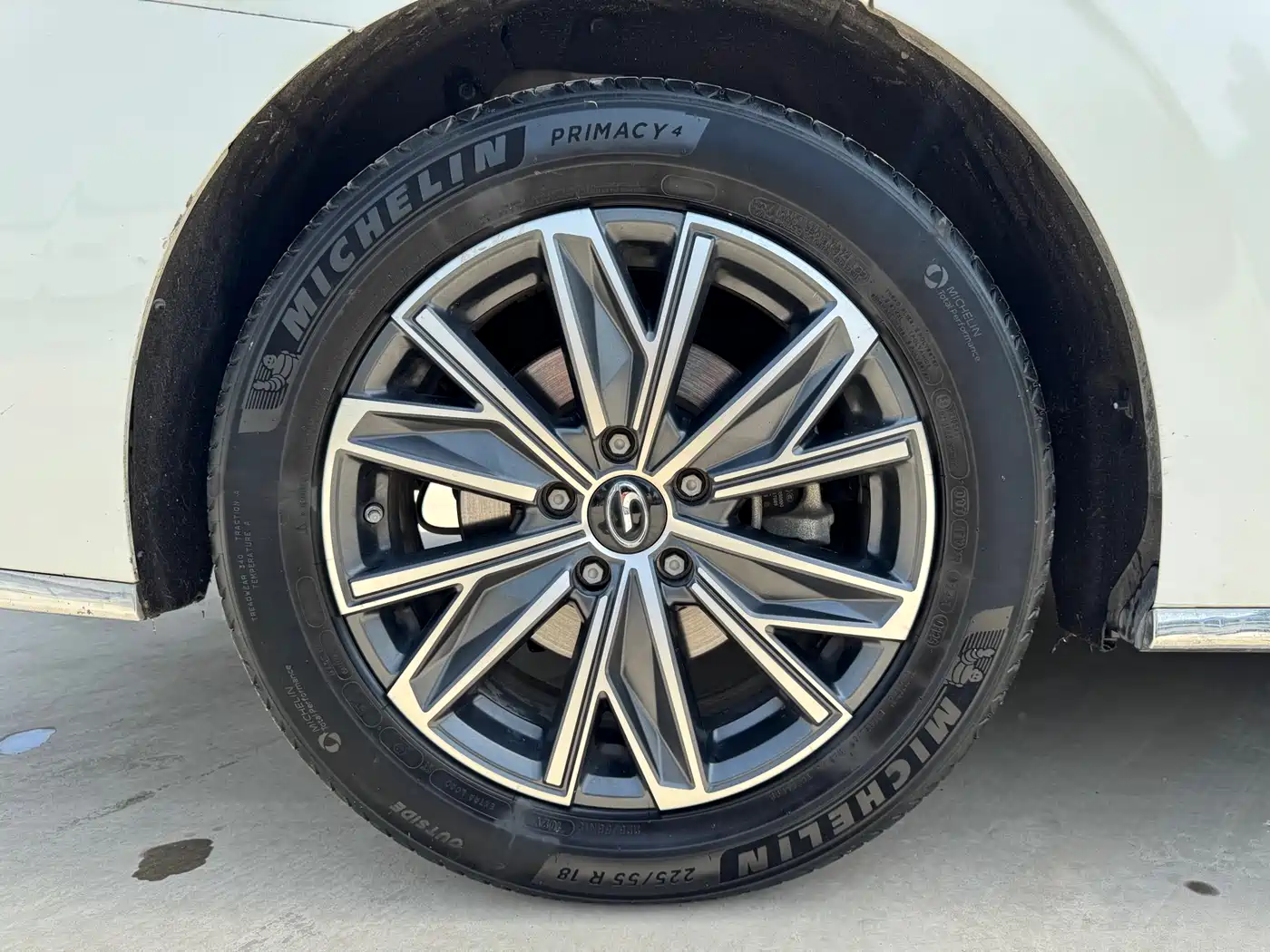 GAC Trumpchi Trumpchi M8 2024 Master Series 400T Ultimate Edition фото 18