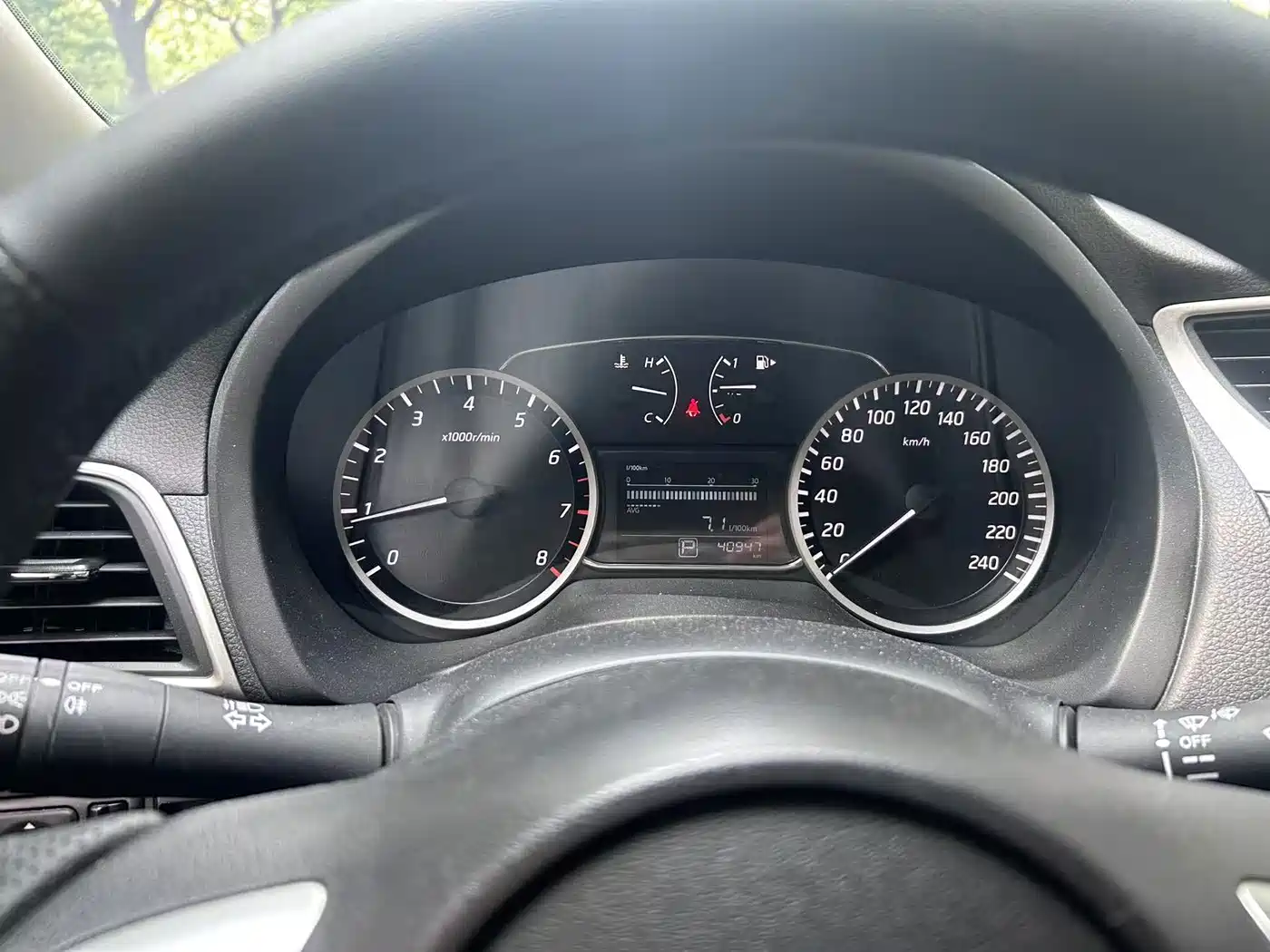 Фото 7 - Nissan Sylphy