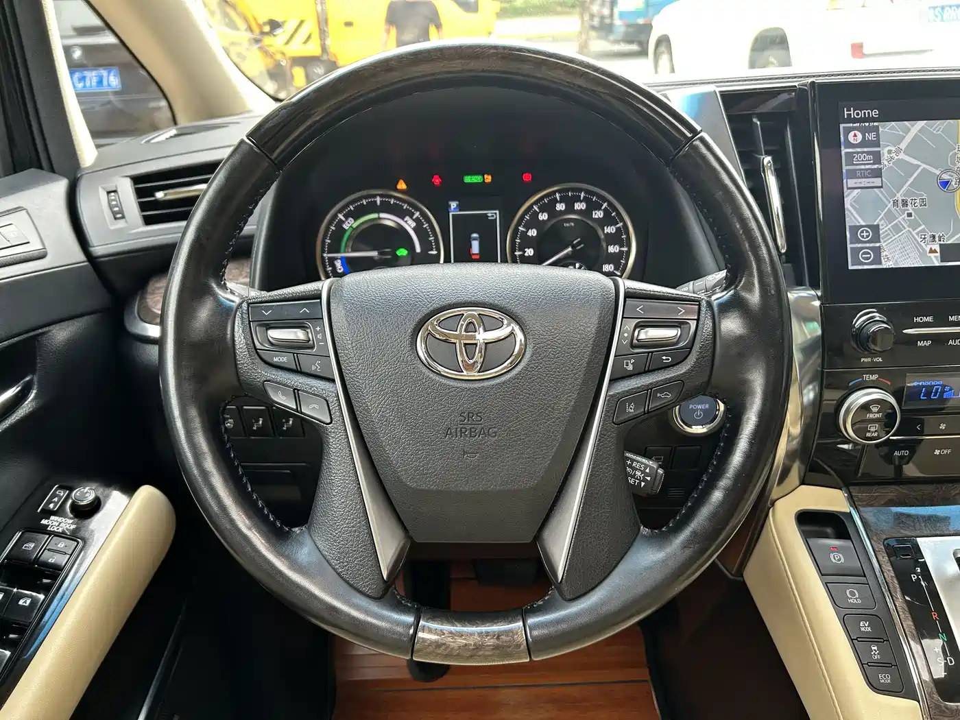 Toyota Vellfire 2021 Crown Hybrid 2.5L HV Premium Edition фото 19